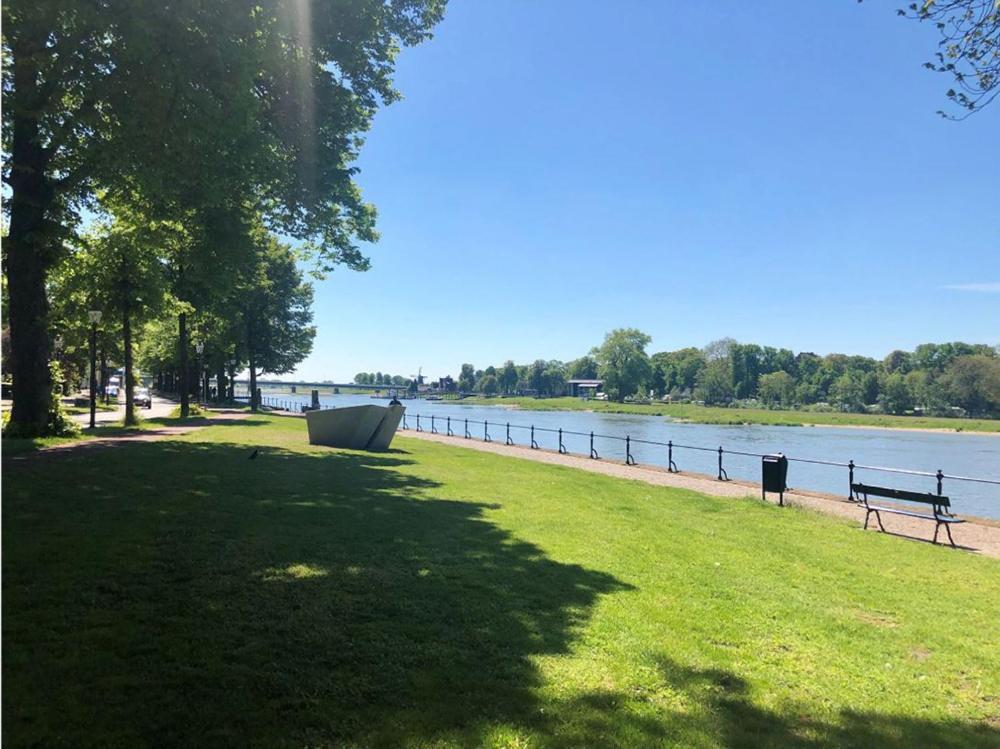 Citystays Deventer Bagian luar foto